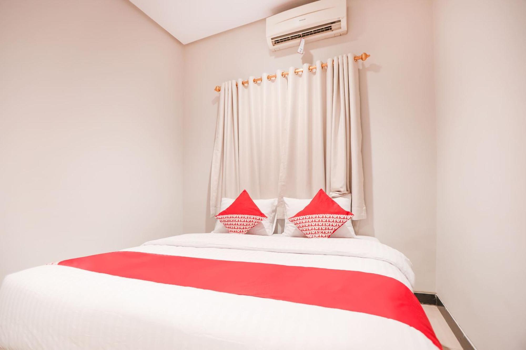 Oyo 148 Cempaka Place Homestay جاكرتا المظهر الخارجي الصورة